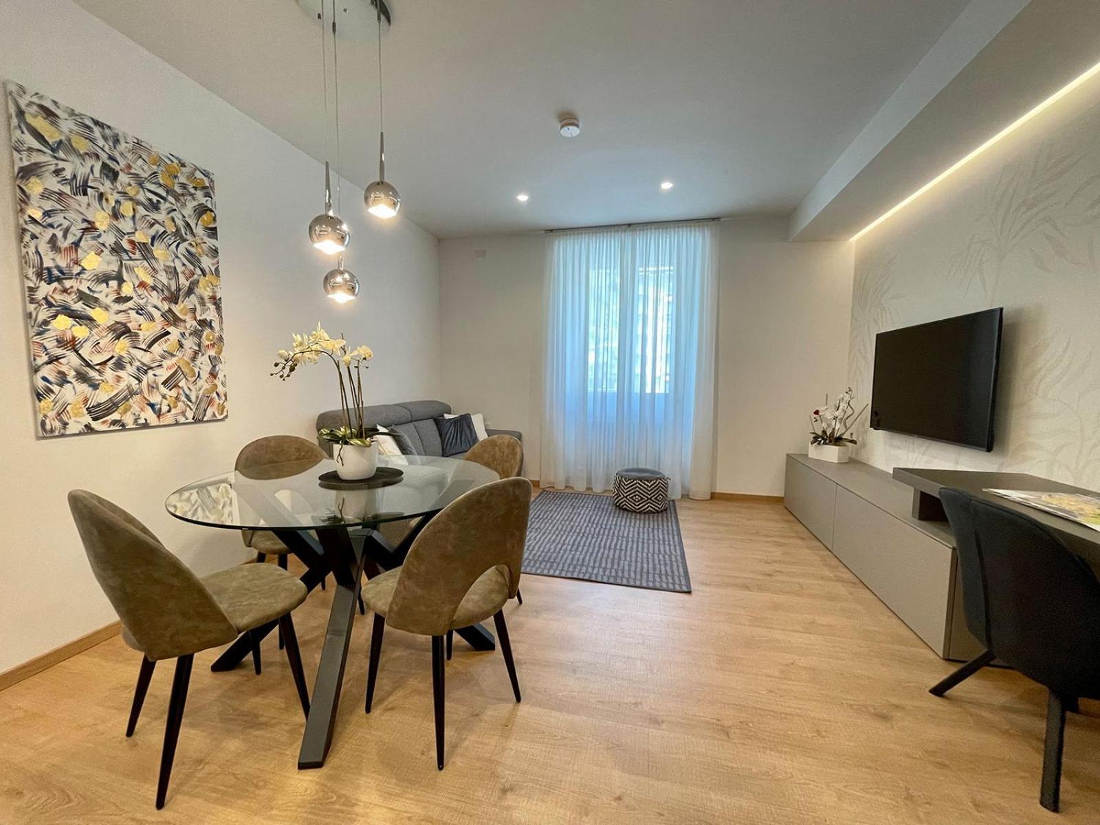 Clavis Luxury Apartments Chiavenna Exterior photo