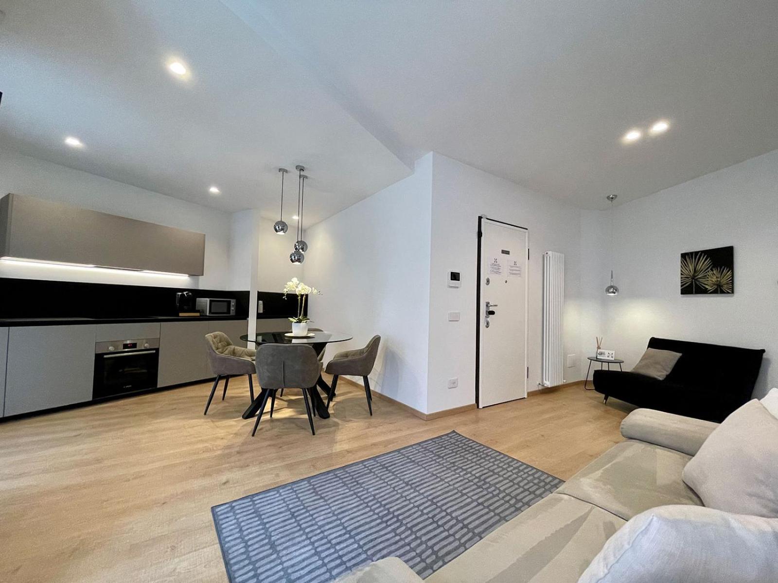 Clavis Luxury Apartments Chiavenna Exterior photo